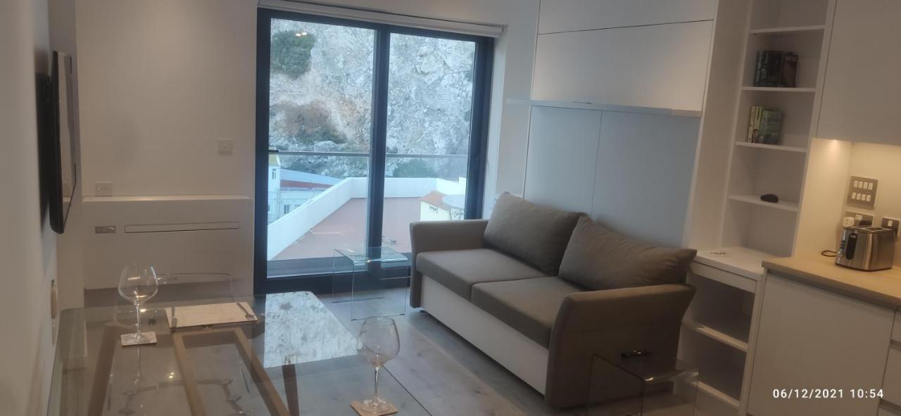 The Hub Gibraltar Exterior foto